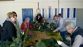 Banner Grabgestecke selber machen